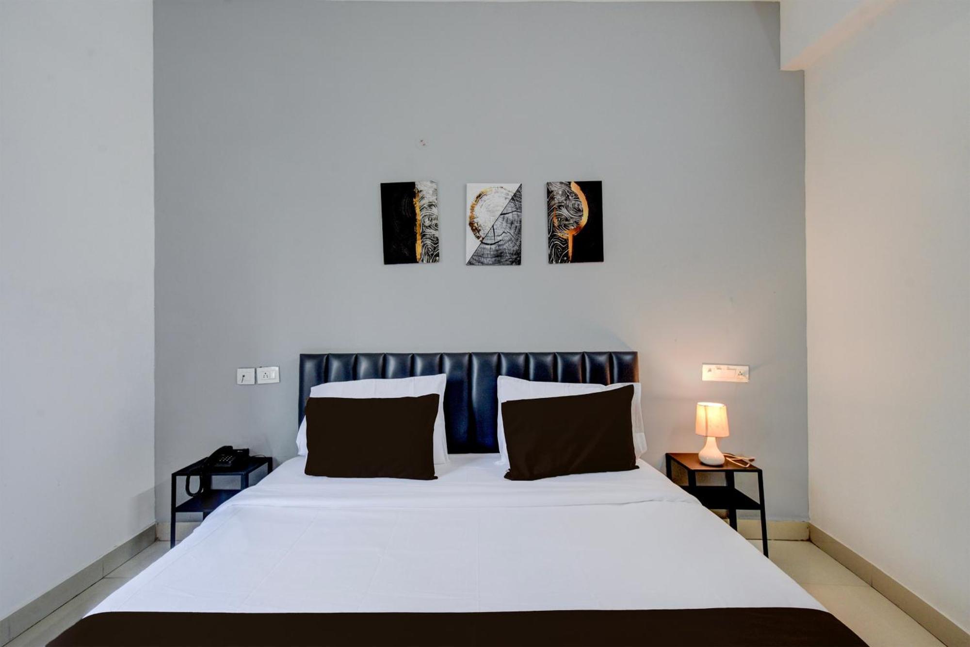 Hotel O Bee Oak Gachibowli Екстер'єр фото