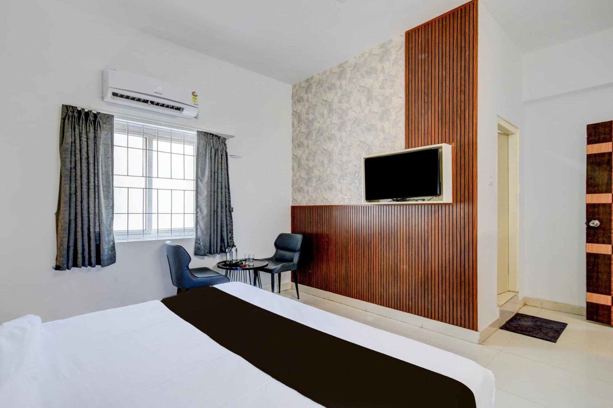 Hotel O Bee Oak Gachibowli Екстер'єр фото